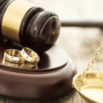 Adwokat to radca, jakiego zobowiązaniem jest niesienie porady z przepisów prawnych.